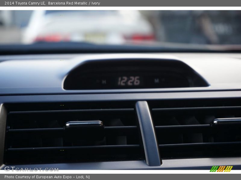 Barcelona Red Metallic / Ivory 2014 Toyota Camry LE