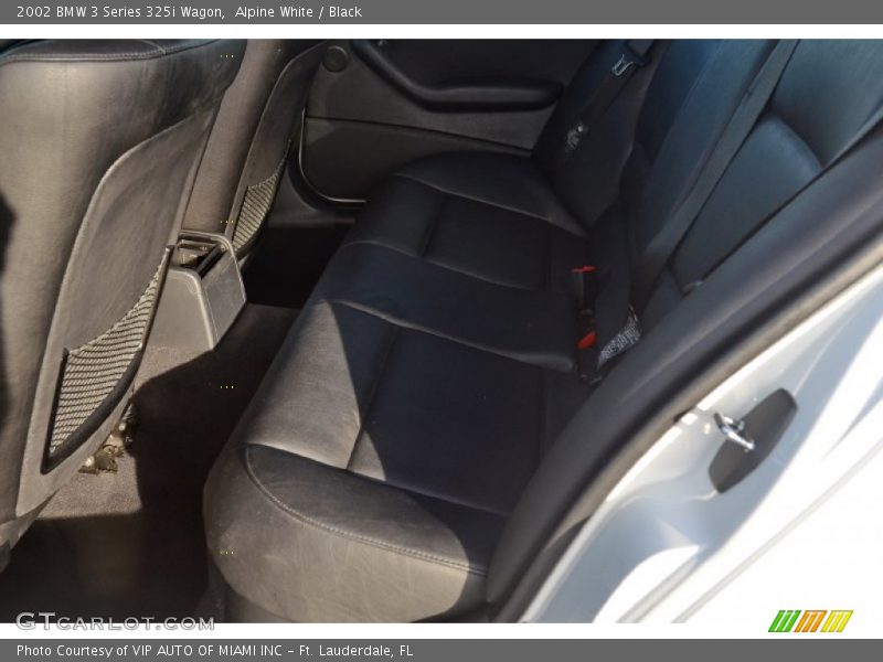 Alpine White / Black 2002 BMW 3 Series 325i Wagon