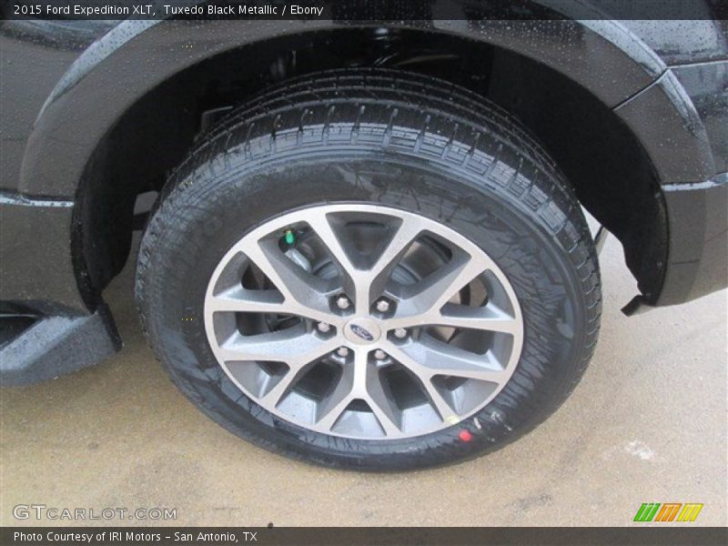 Tuxedo Black Metallic / Ebony 2015 Ford Expedition XLT