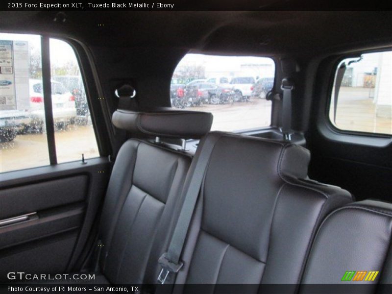 Tuxedo Black Metallic / Ebony 2015 Ford Expedition XLT