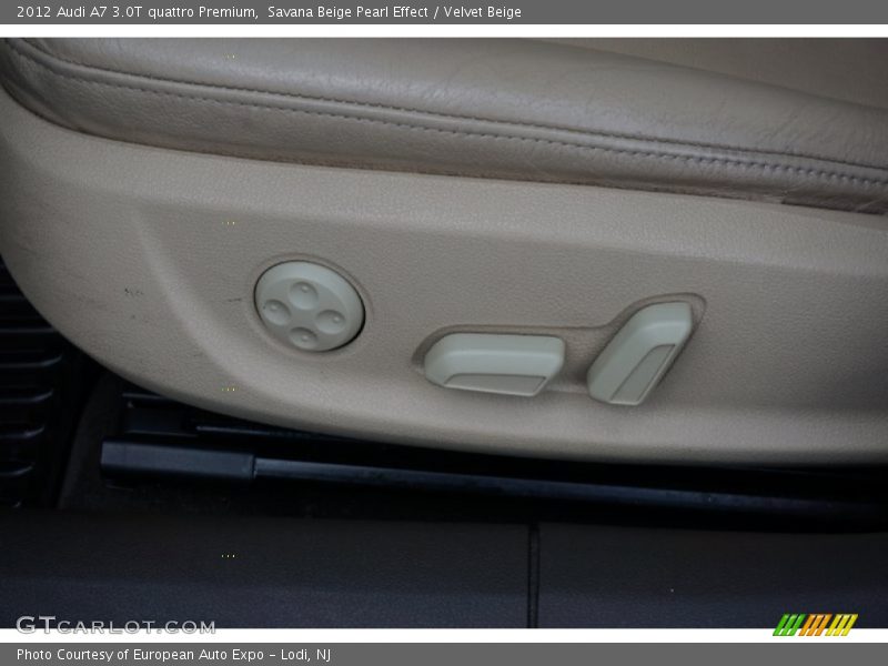 Savana Beige Pearl Effect / Velvet Beige 2012 Audi A7 3.0T quattro Premium