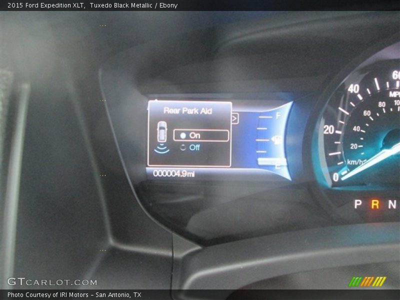 Tuxedo Black Metallic / Ebony 2015 Ford Expedition XLT