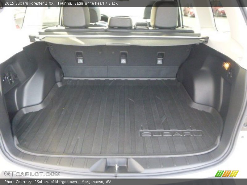 Satin White Pearl / Black 2015 Subaru Forester 2.0XT Touring