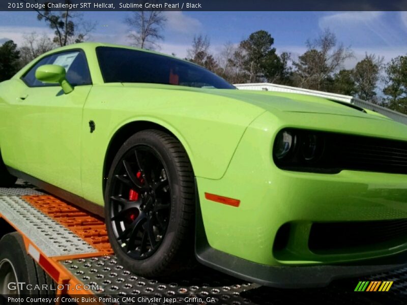 Sublime Green Pearl / Black 2015 Dodge Challenger SRT Hellcat