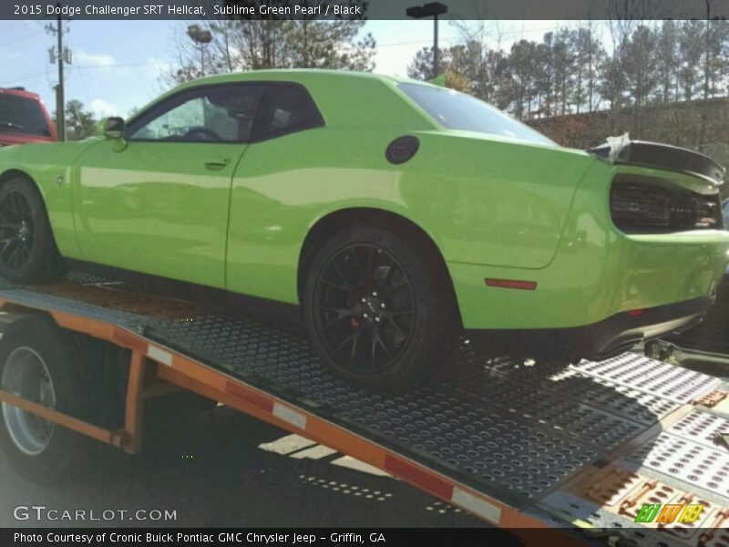 Sublime Green Pearl / Black 2015 Dodge Challenger SRT Hellcat