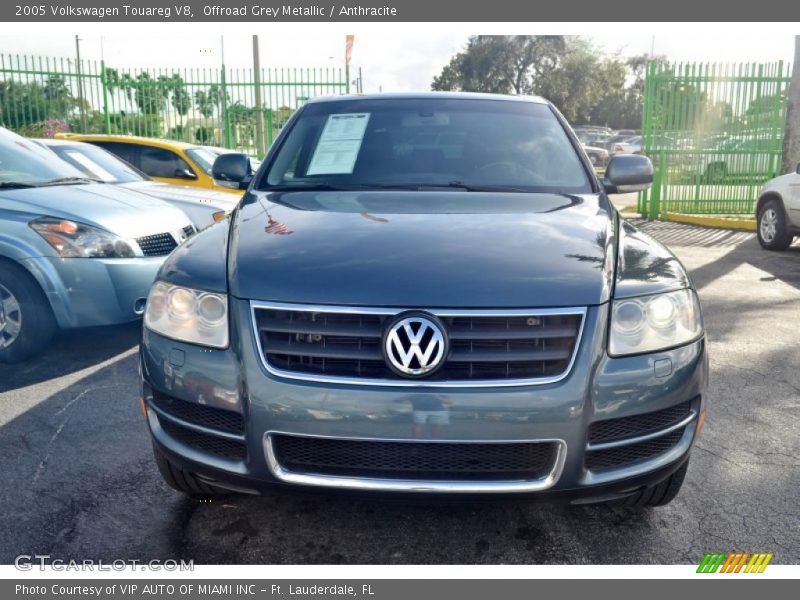 Offroad Grey Metallic / Anthracite 2005 Volkswagen Touareg V8