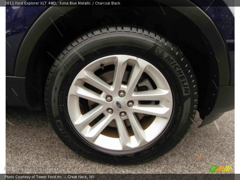 Kona Blue Metallic / Charcoal Black 2011 Ford Explorer XLT 4WD