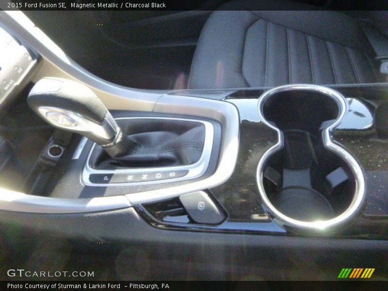 Magnetic Metallic / Charcoal Black 2015 Ford Fusion SE