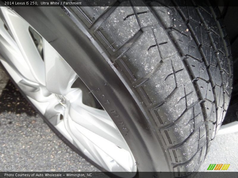 Ultra White / Parchment 2014 Lexus IS 250