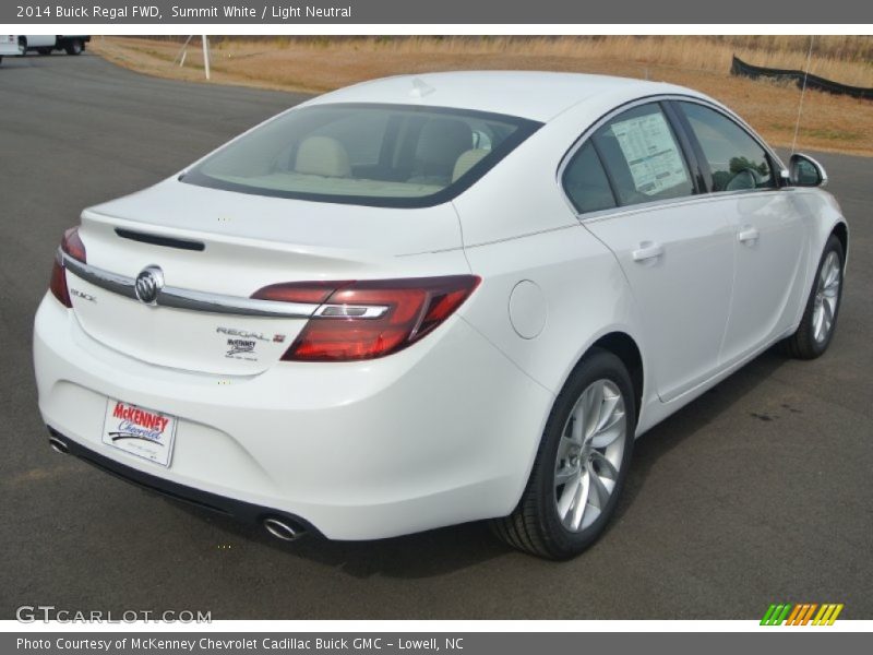 Summit White / Light Neutral 2014 Buick Regal FWD