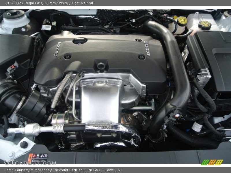 Summit White / Light Neutral 2014 Buick Regal FWD