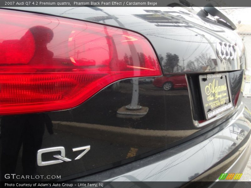 Phantom Black Pearl Effect / Cardamom Beige 2007 Audi Q7 4.2 Premium quattro