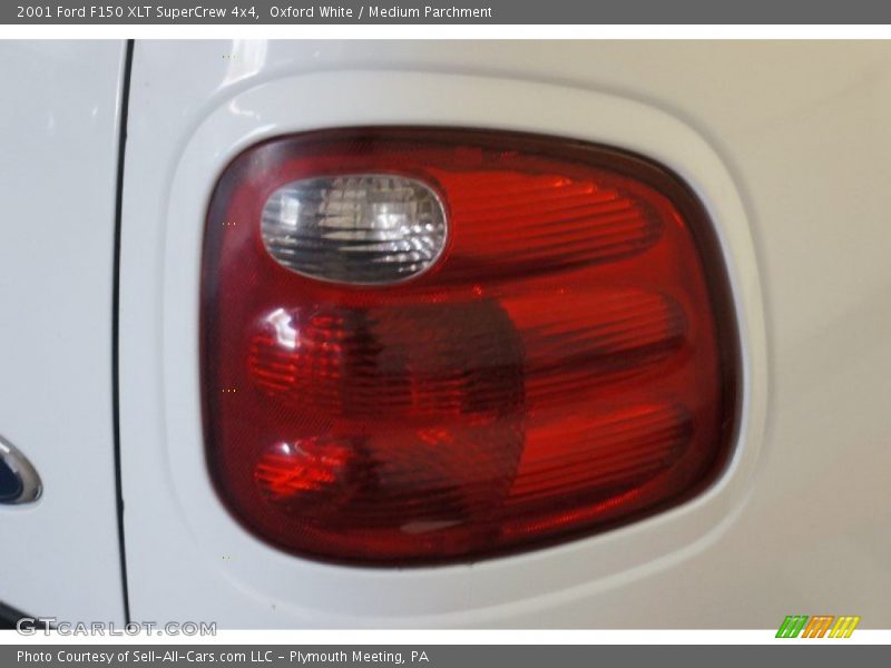 Oxford White / Medium Parchment 2001 Ford F150 XLT SuperCrew 4x4