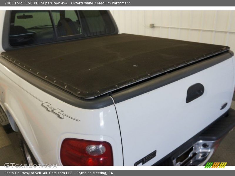Oxford White / Medium Parchment 2001 Ford F150 XLT SuperCrew 4x4