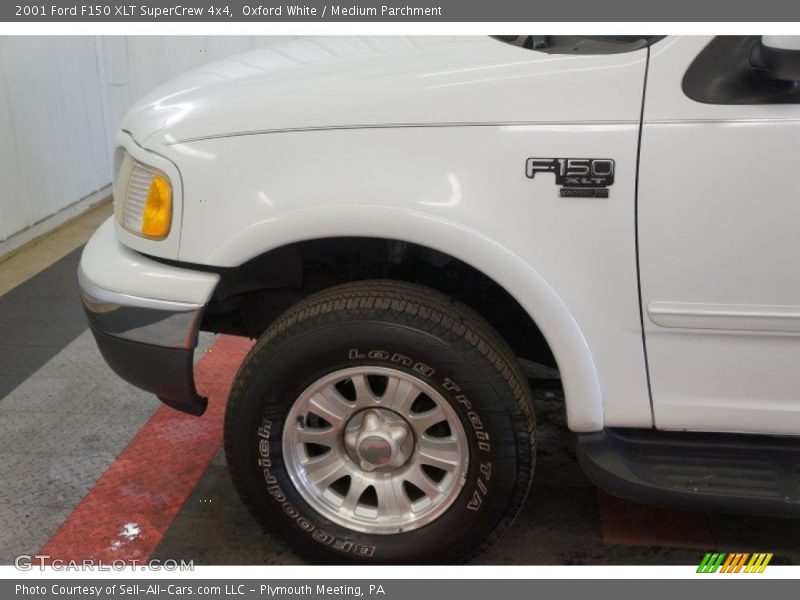 Oxford White / Medium Parchment 2001 Ford F150 XLT SuperCrew 4x4