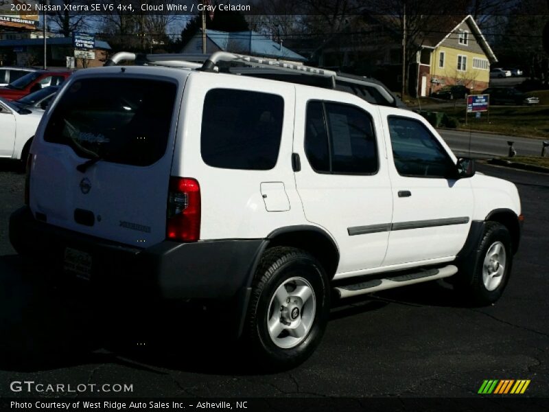 Cloud White / Gray Celadon 2002 Nissan Xterra SE V6 4x4