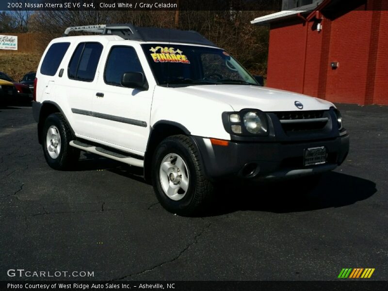 Cloud White / Gray Celadon 2002 Nissan Xterra SE V6 4x4
