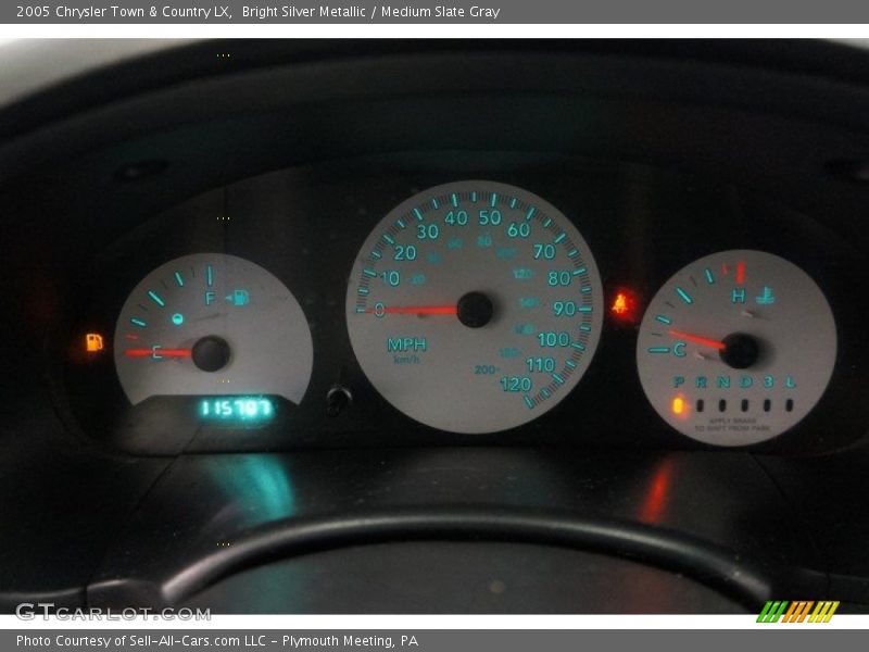 Bright Silver Metallic / Medium Slate Gray 2005 Chrysler Town & Country LX