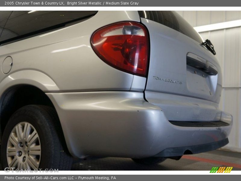 Bright Silver Metallic / Medium Slate Gray 2005 Chrysler Town & Country LX