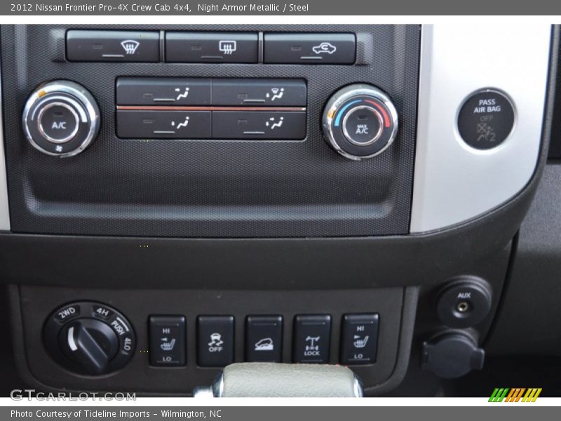 Controls of 2012 Frontier Pro-4X Crew Cab 4x4