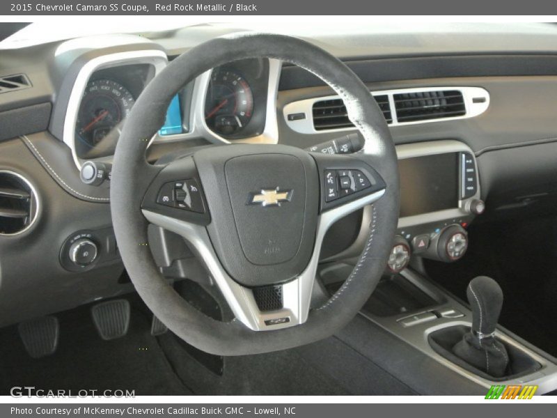 Dashboard of 2015 Camaro SS Coupe