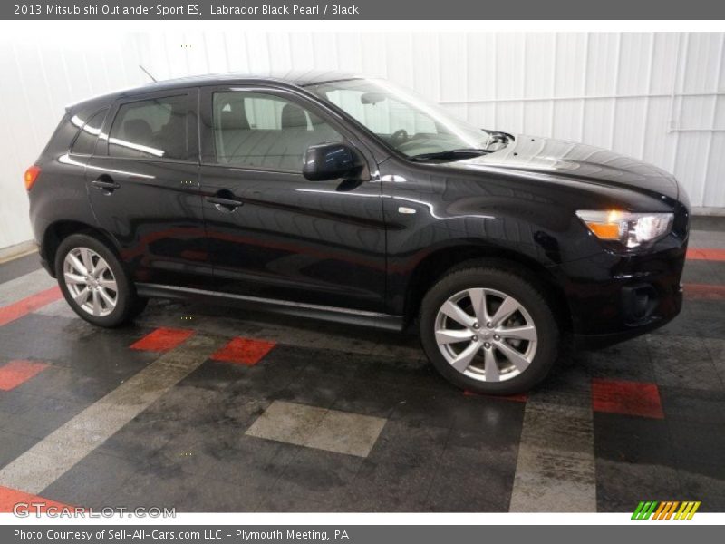  2013 Outlander Sport ES Labrador Black Pearl