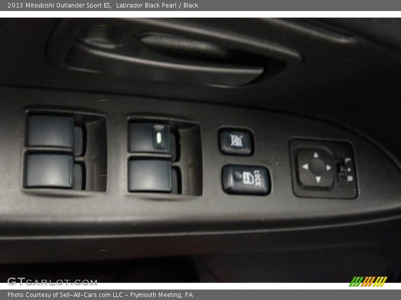 Labrador Black Pearl / Black 2013 Mitsubishi Outlander Sport ES