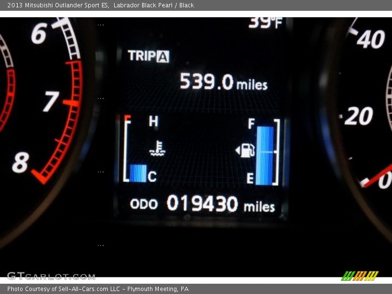 Labrador Black Pearl / Black 2013 Mitsubishi Outlander Sport ES