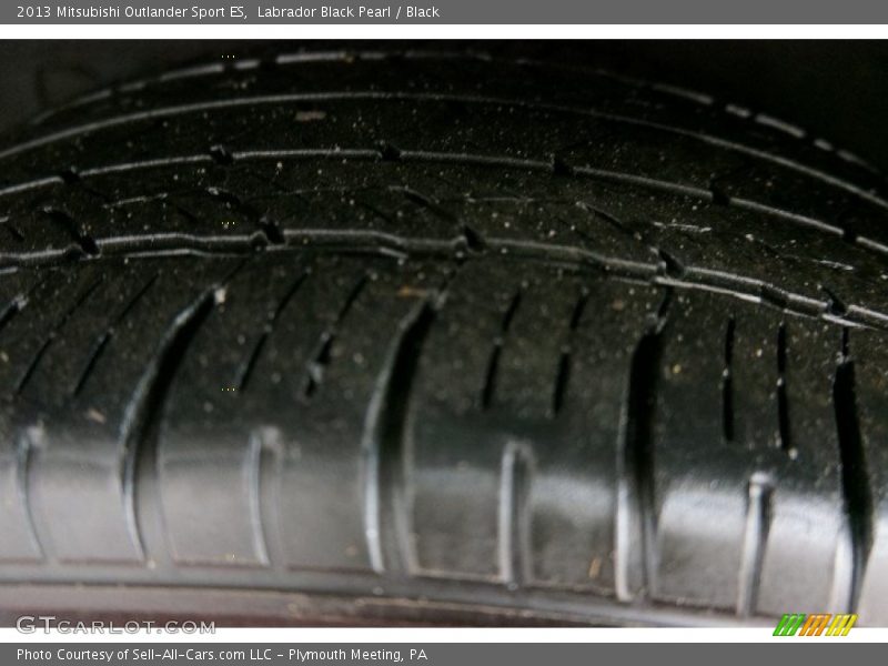 Labrador Black Pearl / Black 2013 Mitsubishi Outlander Sport ES