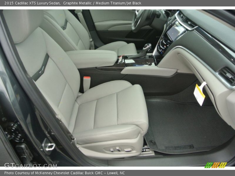 Graphite Metallic / Medium Titanium/Jet Black 2015 Cadillac XTS Luxury Sedan