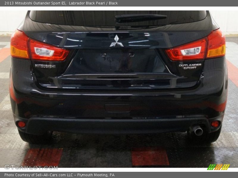 Labrador Black Pearl / Black 2013 Mitsubishi Outlander Sport ES