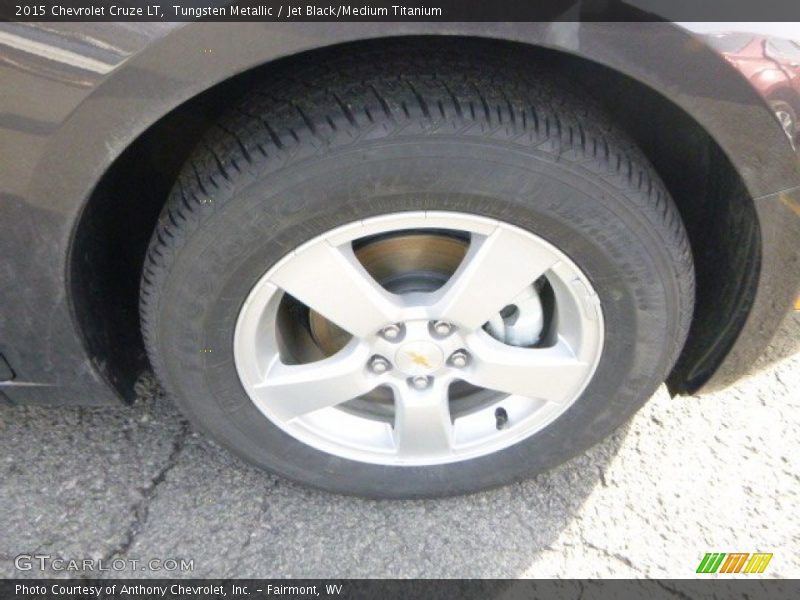 Tungsten Metallic / Jet Black/Medium Titanium 2015 Chevrolet Cruze LT