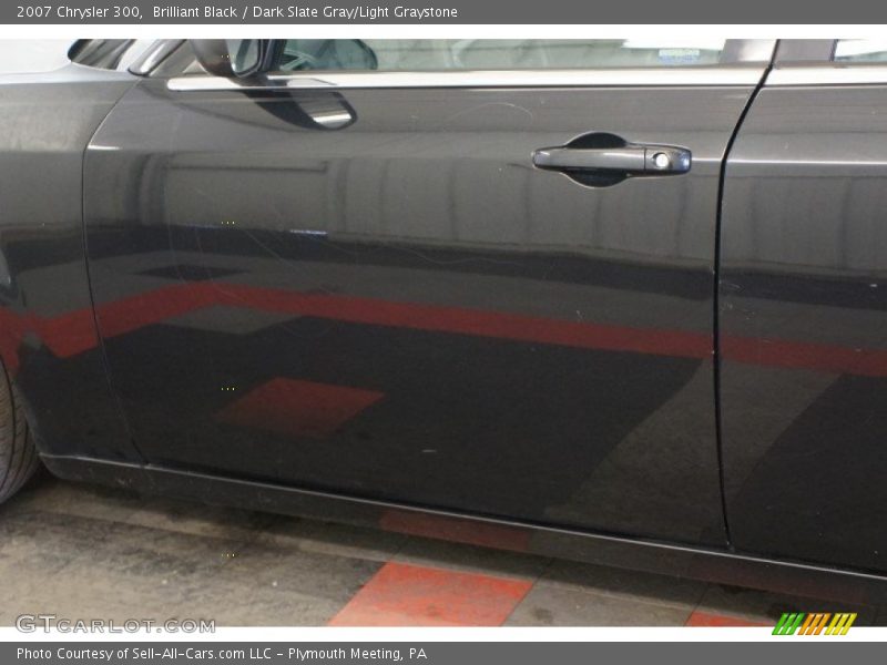 Brilliant Black / Dark Slate Gray/Light Graystone 2007 Chrysler 300