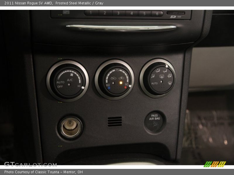 Frosted Steel Metallic / Gray 2011 Nissan Rogue SV AWD