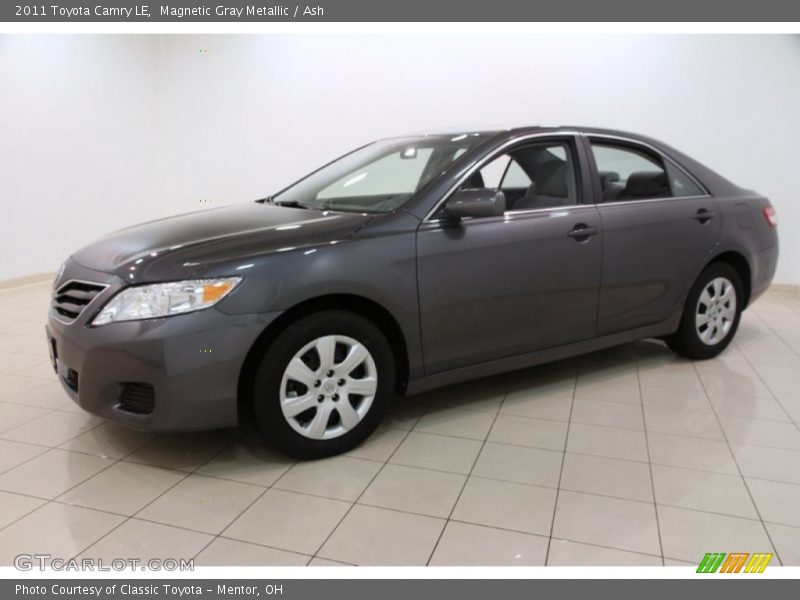 Magnetic Gray Metallic / Ash 2011 Toyota Camry LE