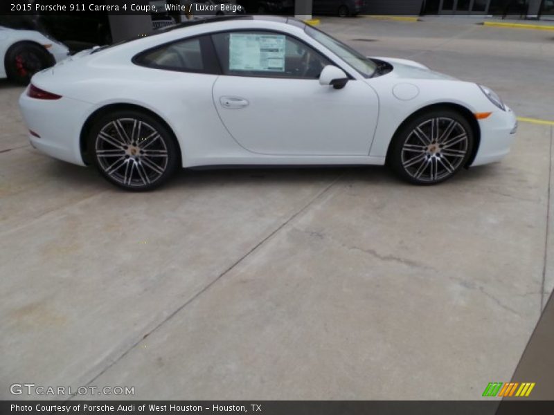  2015 911 Carrera 4 Coupe White