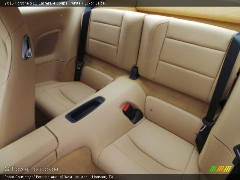Rear Seat of 2015 911 Carrera 4 Coupe
