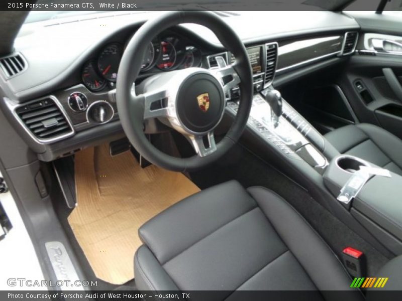 Black Interior - 2015 Panamera GTS 