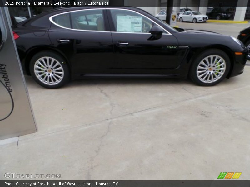 Black / Luxor Beige 2015 Porsche Panamera S E-Hybrid