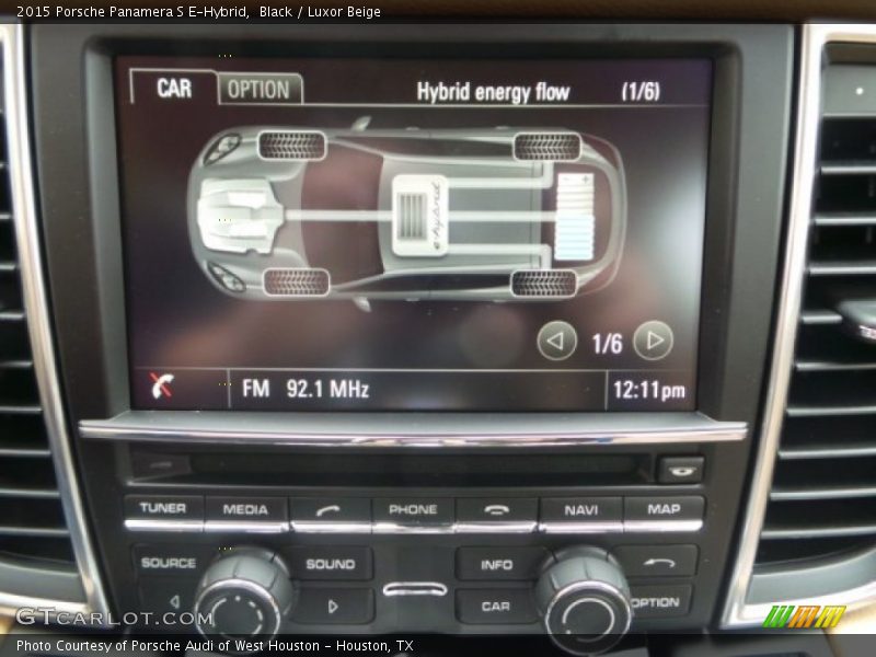 Controls of 2015 Panamera S E-Hybrid