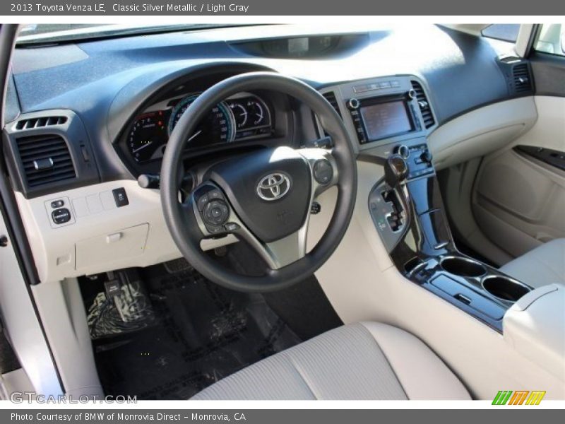 Classic Silver Metallic / Light Gray 2013 Toyota Venza LE