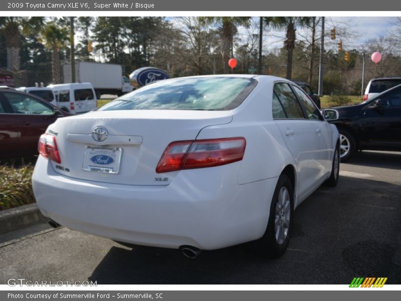 Super White / Bisque 2009 Toyota Camry XLE V6