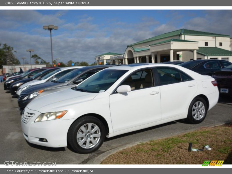 Super White / Bisque 2009 Toyota Camry XLE V6