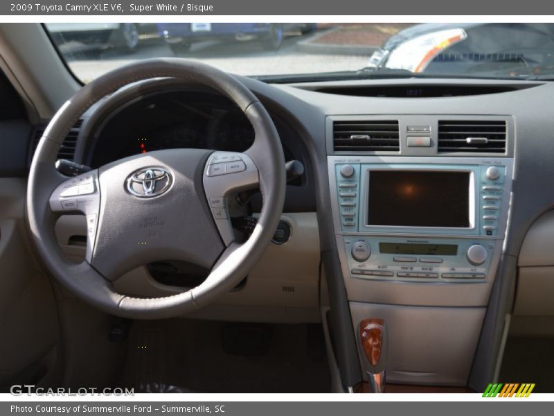 Super White / Bisque 2009 Toyota Camry XLE V6