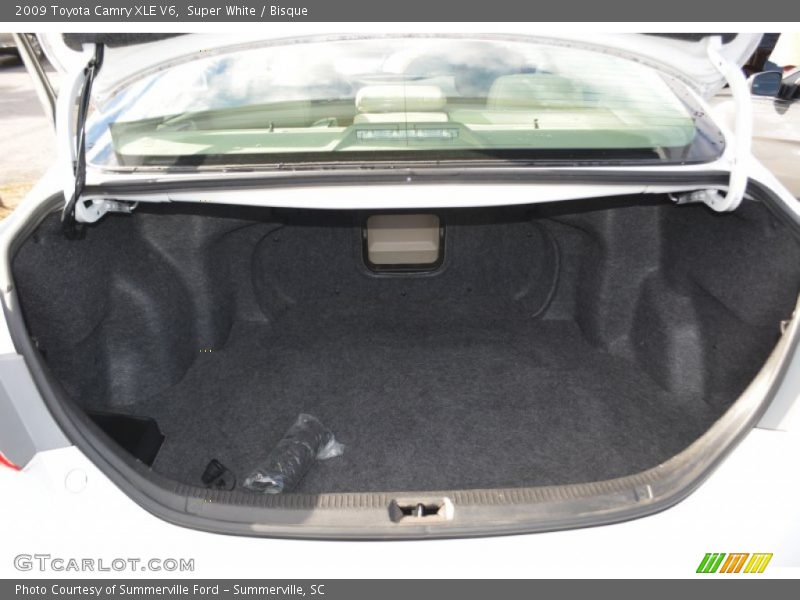 Super White / Bisque 2009 Toyota Camry XLE V6