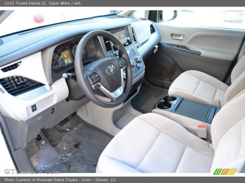 Super White / Ash 2015 Toyota Sienna LE