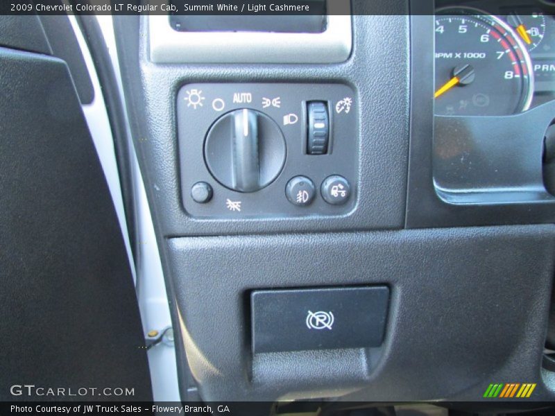 Summit White / Light Cashmere 2009 Chevrolet Colorado LT Regular Cab