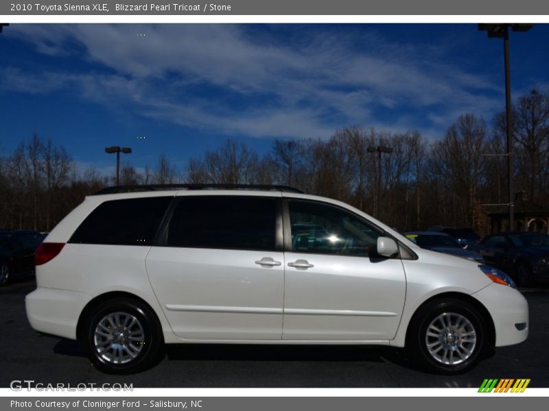 Blizzard Pearl Tricoat / Stone 2010 Toyota Sienna XLE