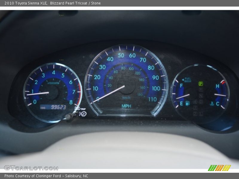 Blizzard Pearl Tricoat / Stone 2010 Toyota Sienna XLE