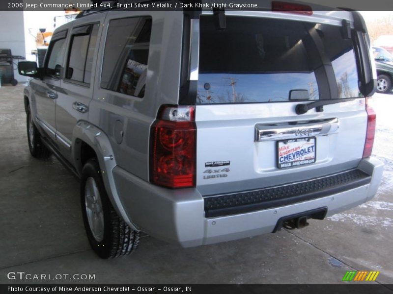 Bright Silver Metallic / Dark Khaki/Light Graystone 2006 Jeep Commander Limited 4x4
